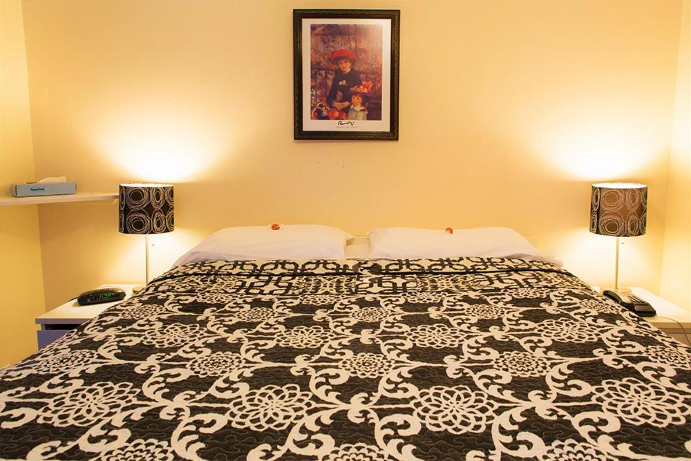 Chalet Beaconsfield Motel Dış mekan fotoğraf